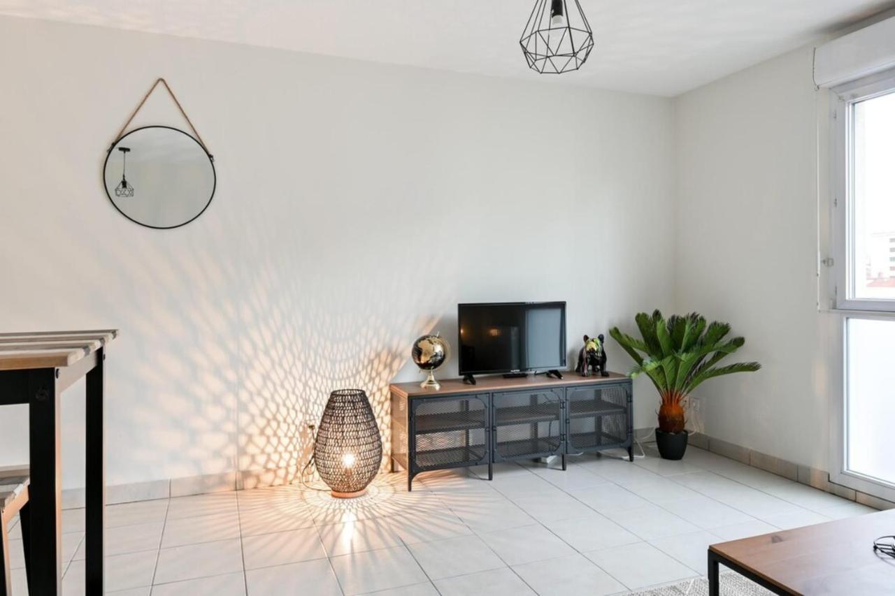 Apartment Chez Antoine Cosy 2 People Part Dieu