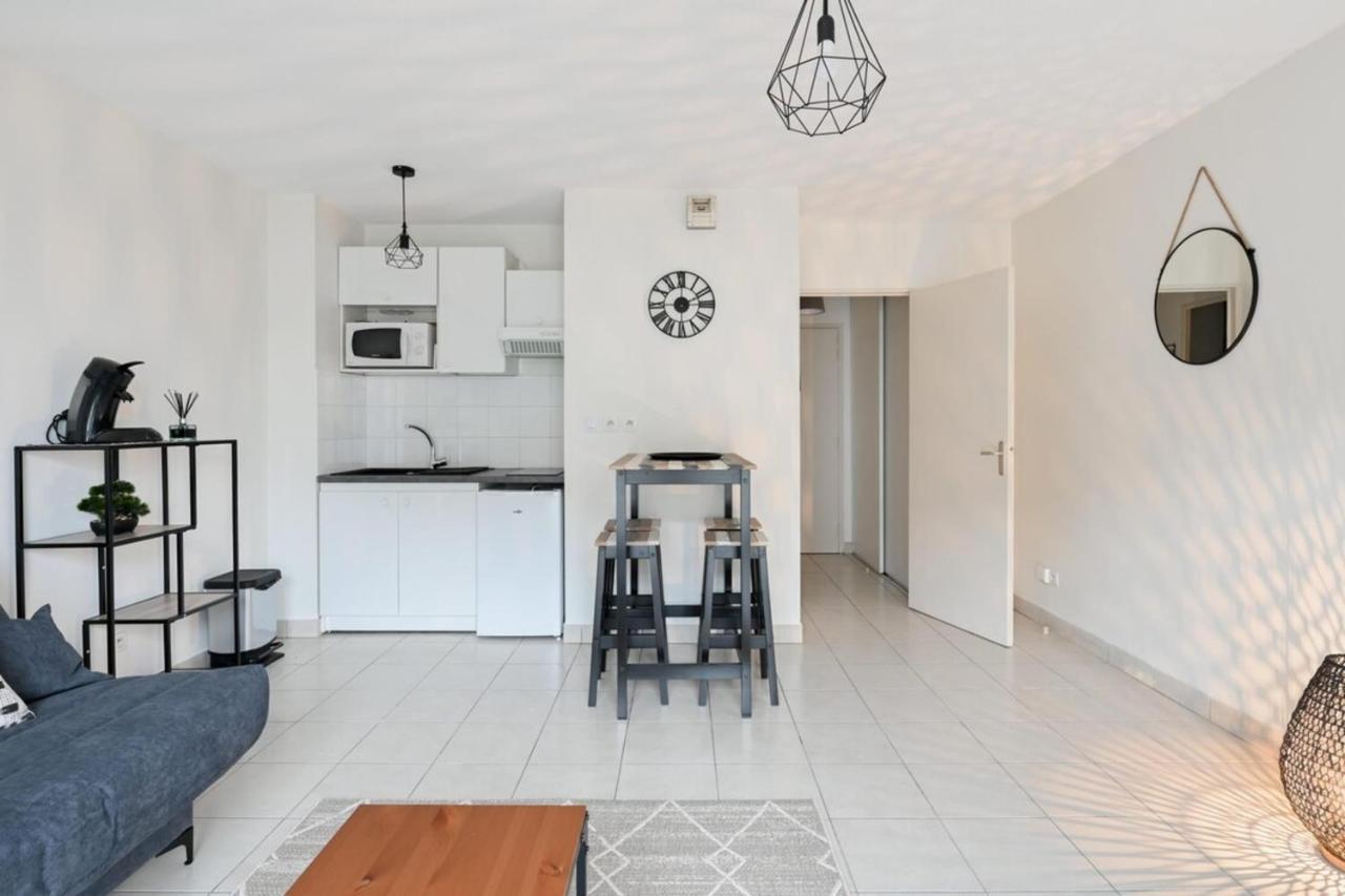 Apartment Chez Antoine Cosy 2 People Part Dieu
